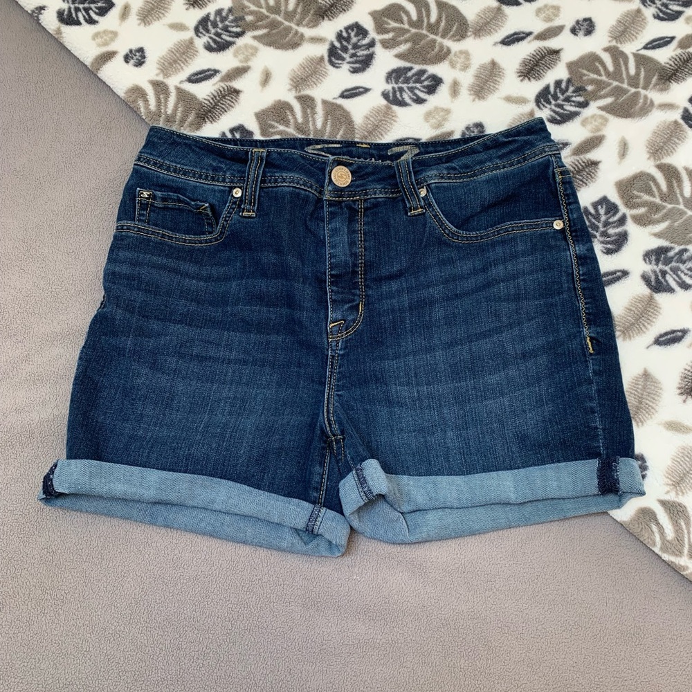 Seven7 Women’s Denim Shorts